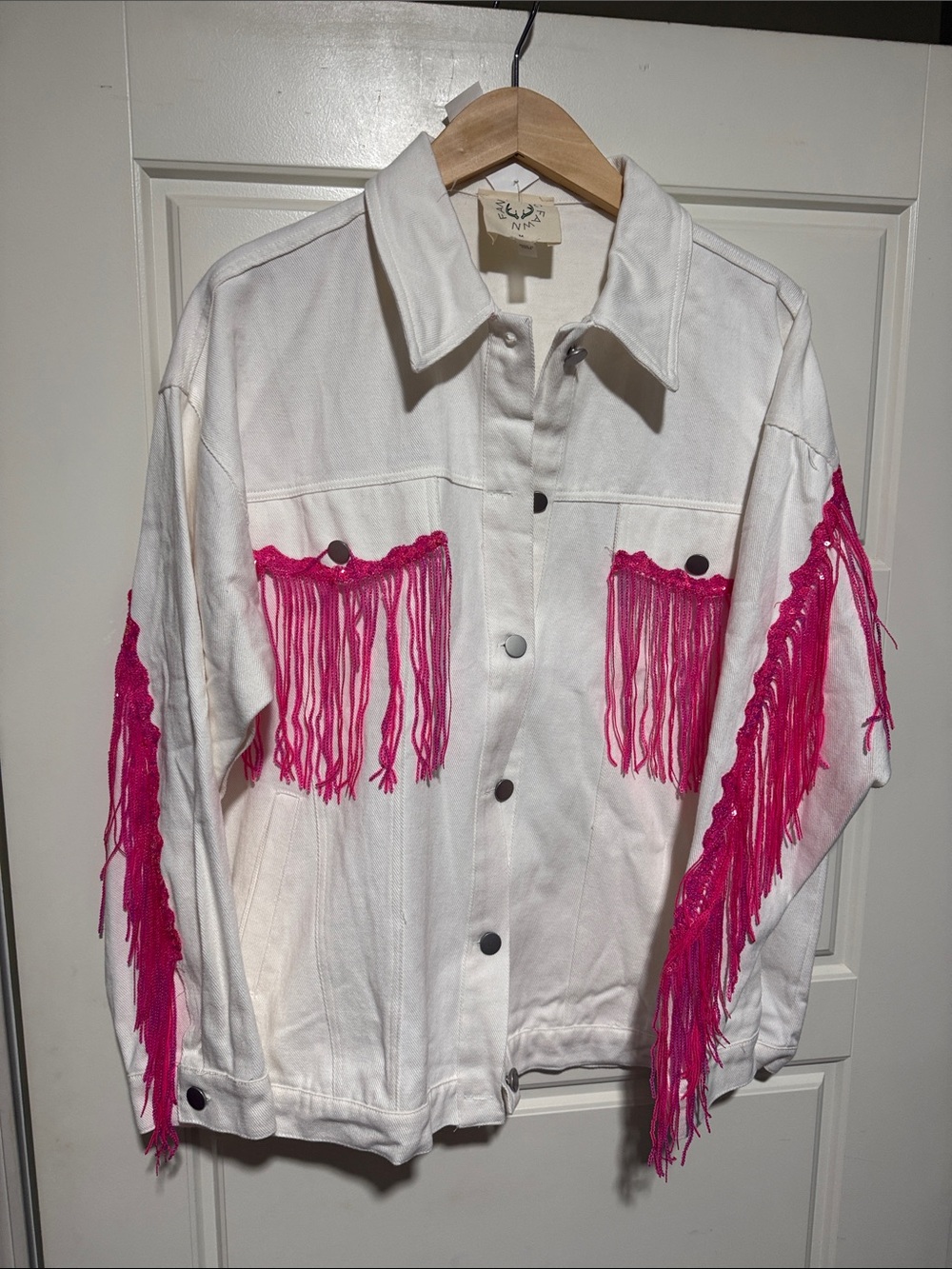 Fantastic Fawn White Jean Jacket with Hot Pink Fringe sequins horse embroidery - Picture 12 of 14